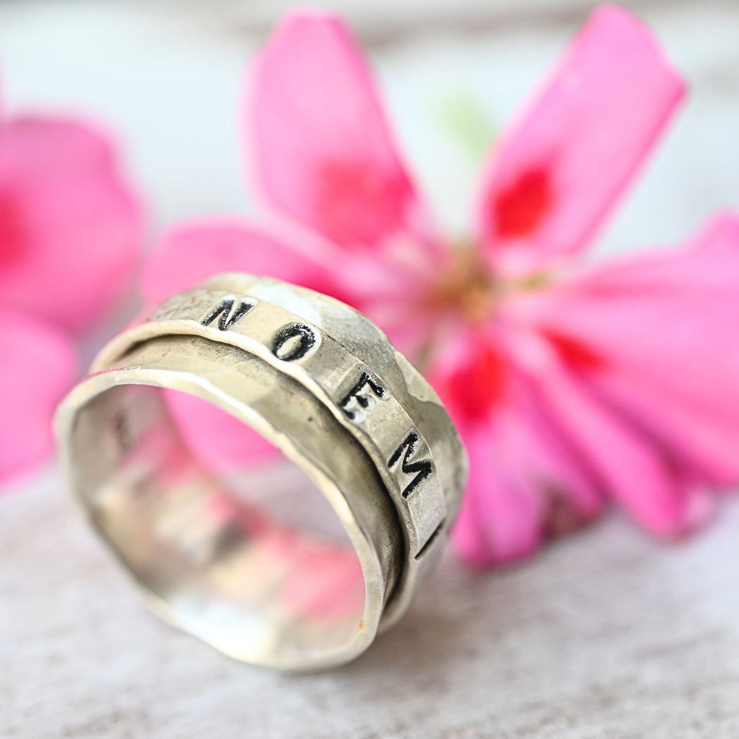 Silberringe – Schmuck, der in den Alltag passt