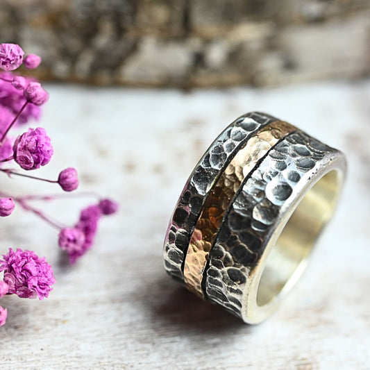 Breiter Bicolor Ring "Hadar", gehämmert