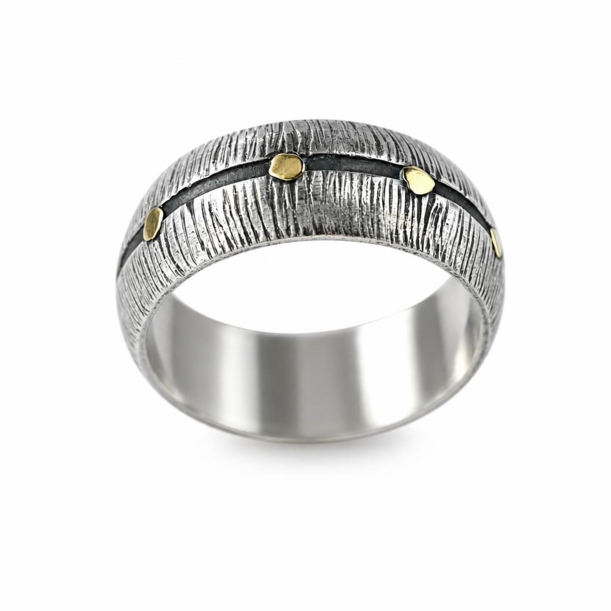 Breiter Statement Ring aus 925 Silber mit Goldpunkten und dunkler Rille