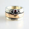 Massiver Bicolor Ring "Einat" mit Granat-Stein