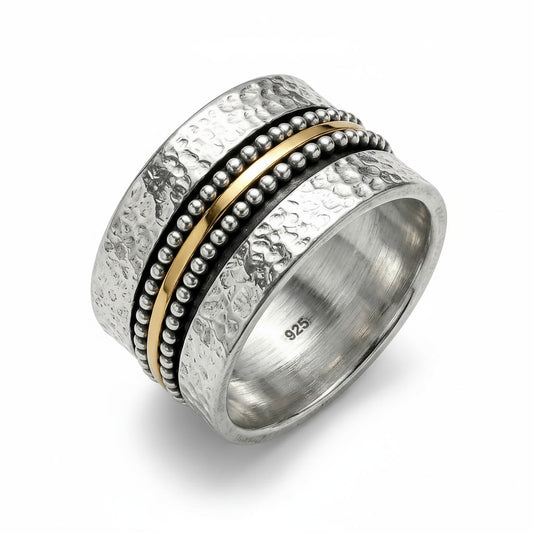 Breiter Unisex Silberring gehämmert mit Goldstreifen und Perldraht