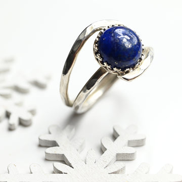 Silberring mit Lapislazuli "Michal" – handgefertigter Damenring