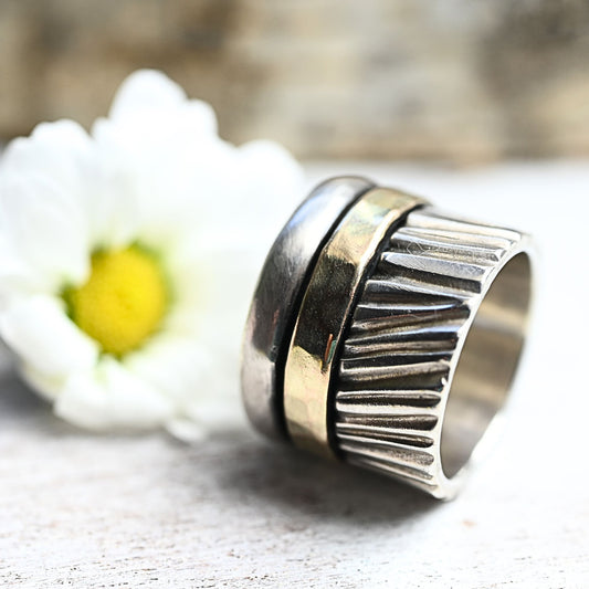 Breiter Bicolor Silberring "Nirit" mit drehbarem goldenen Außenring
