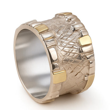 Breiter Bicolor Designerring "Einav" mit Silber- und Goldplättchen