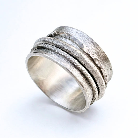Damenring "Ruth" – breiter Drehring aus 925er Silber im modernen Design