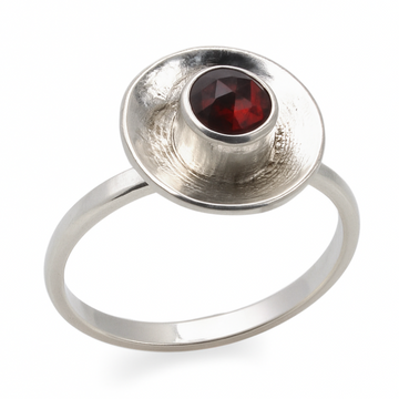 Damenring "Alma" aus Sterling Silber mit Granat